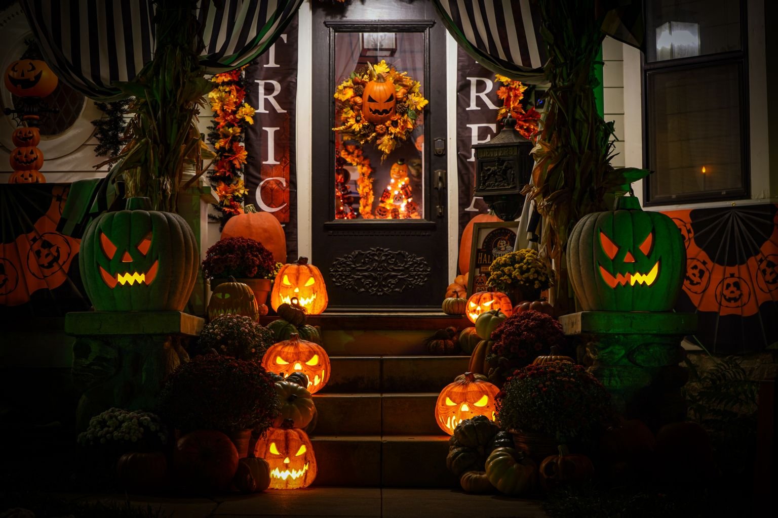 The Best Halloween Towns to Visit With Kids This October